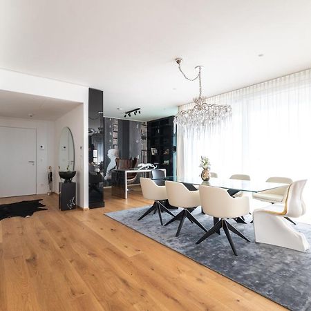 Exclusive 2Br Skyline Penthouse By Hm Apartment Vienna Exterior photo