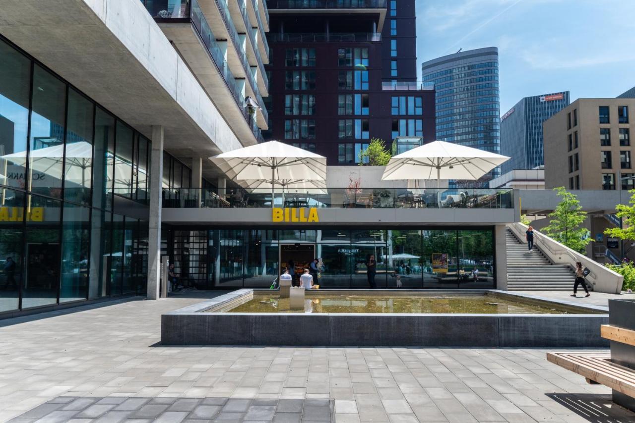 Exclusive 2Br Skyline Penthouse By Hm Apartment Vienna Exterior photo