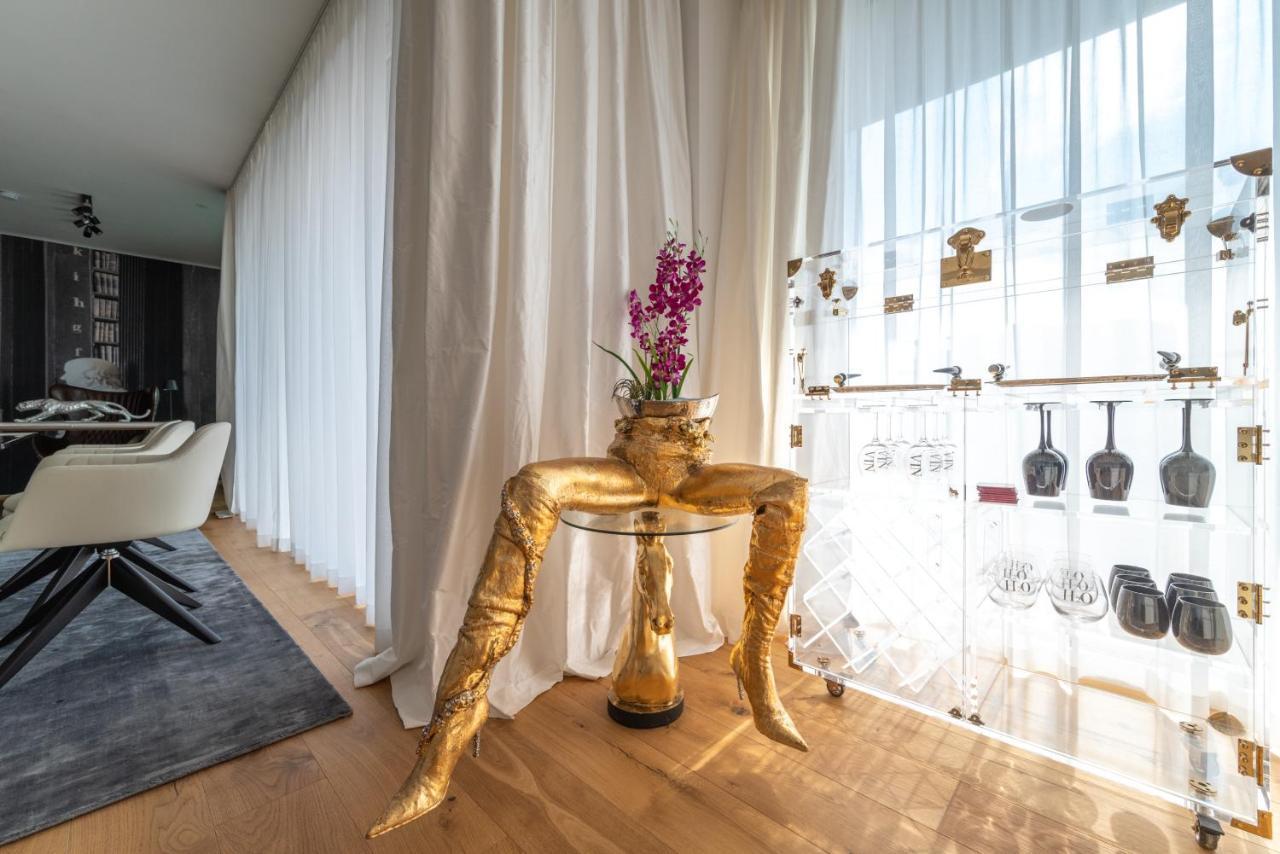 Exclusive 2Br Skyline Penthouse By Hm Apartment Vienna Exterior photo